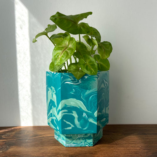 Unique marbled planter in teal from stone + rope
