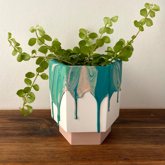 Medium drippy plant pot in pink + marbled teal
