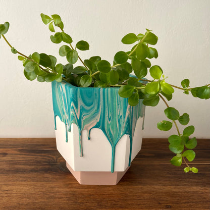 Medium drippy plant pot in pink + marbled teal