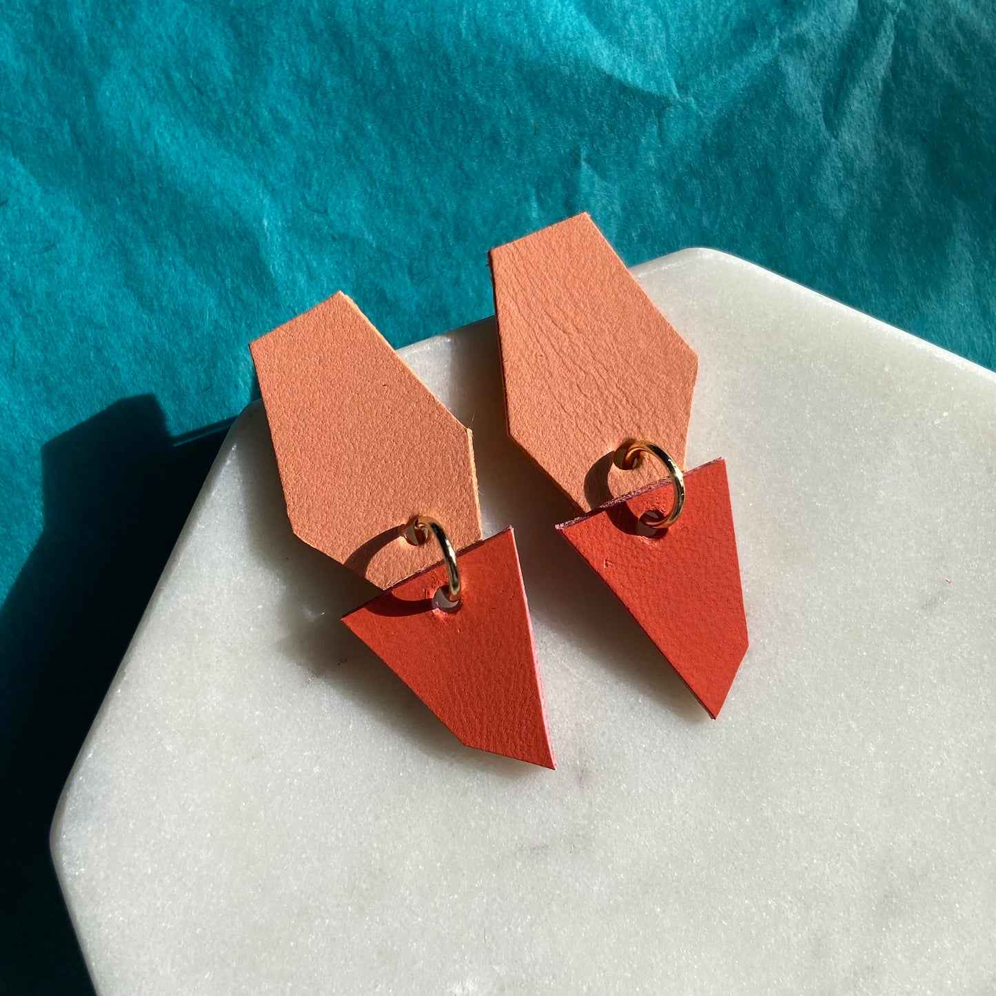 Colourful leather earrings - choose your colour!